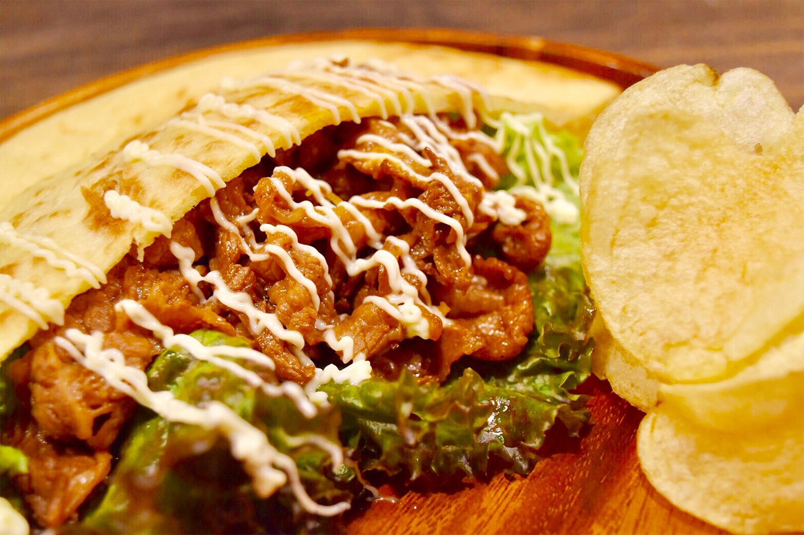 「焼肉さかもと」さかもと黒毛和牛肉サンド／画像提供：AATJ