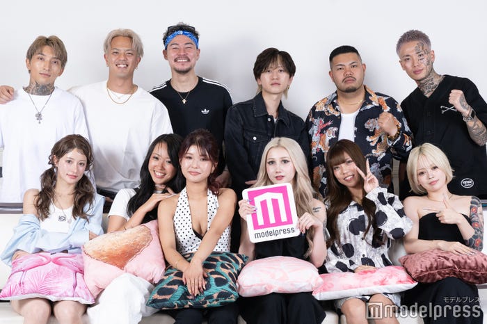 (上段左から時計回り)ルネ、カマケン、りょーぴー、まる、カズマ、たいちゃん、かほち、あやちぇる、シャラン、サラ、りんりん、みみ(C)モデルプレス