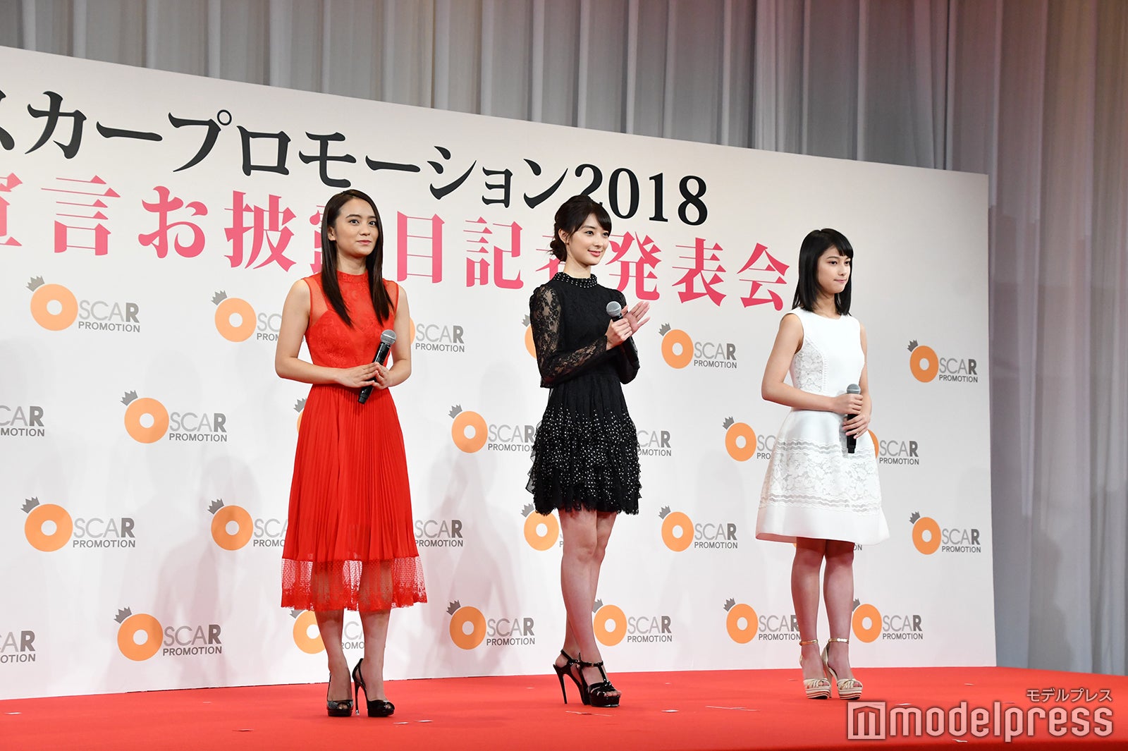 （左から）岡田結実、宮本茉由、玉田志織（C）モデルプレス