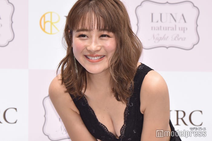 鈴木奈々(C)モデルプレス