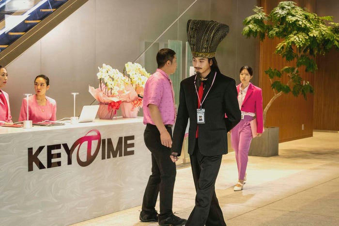 向井理「パリピ孔明」第5話より(C)フジテレビ