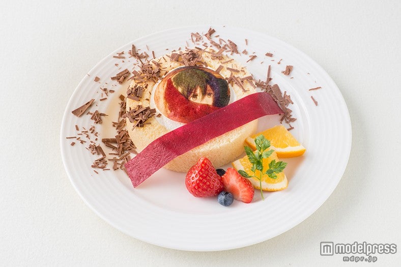 ミカサのロールマフラーケーキ￥600／画像提供：井上商事