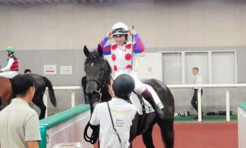 今村聖奈がケガからの復帰戦を勝利 ステルヴィオ産駒はJRA初V 「すごく内容のあるレースができました」