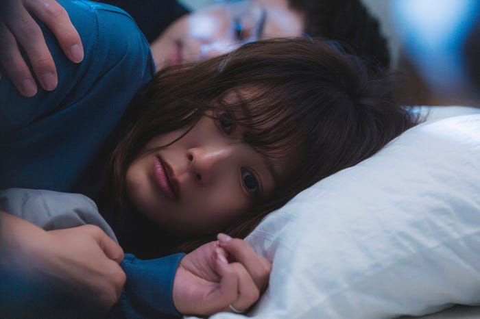 木村了、佐津川愛美「サブスク不倫」最終話より(C)「サブスク不倫」製作委員会・MBS