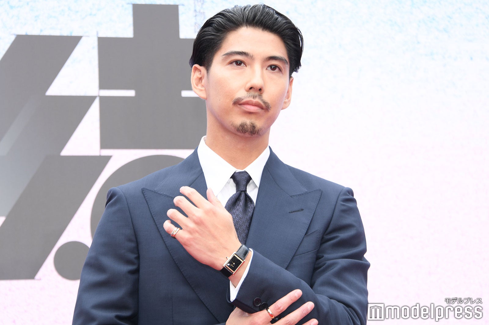 賀来賢人（C）モデルプレス