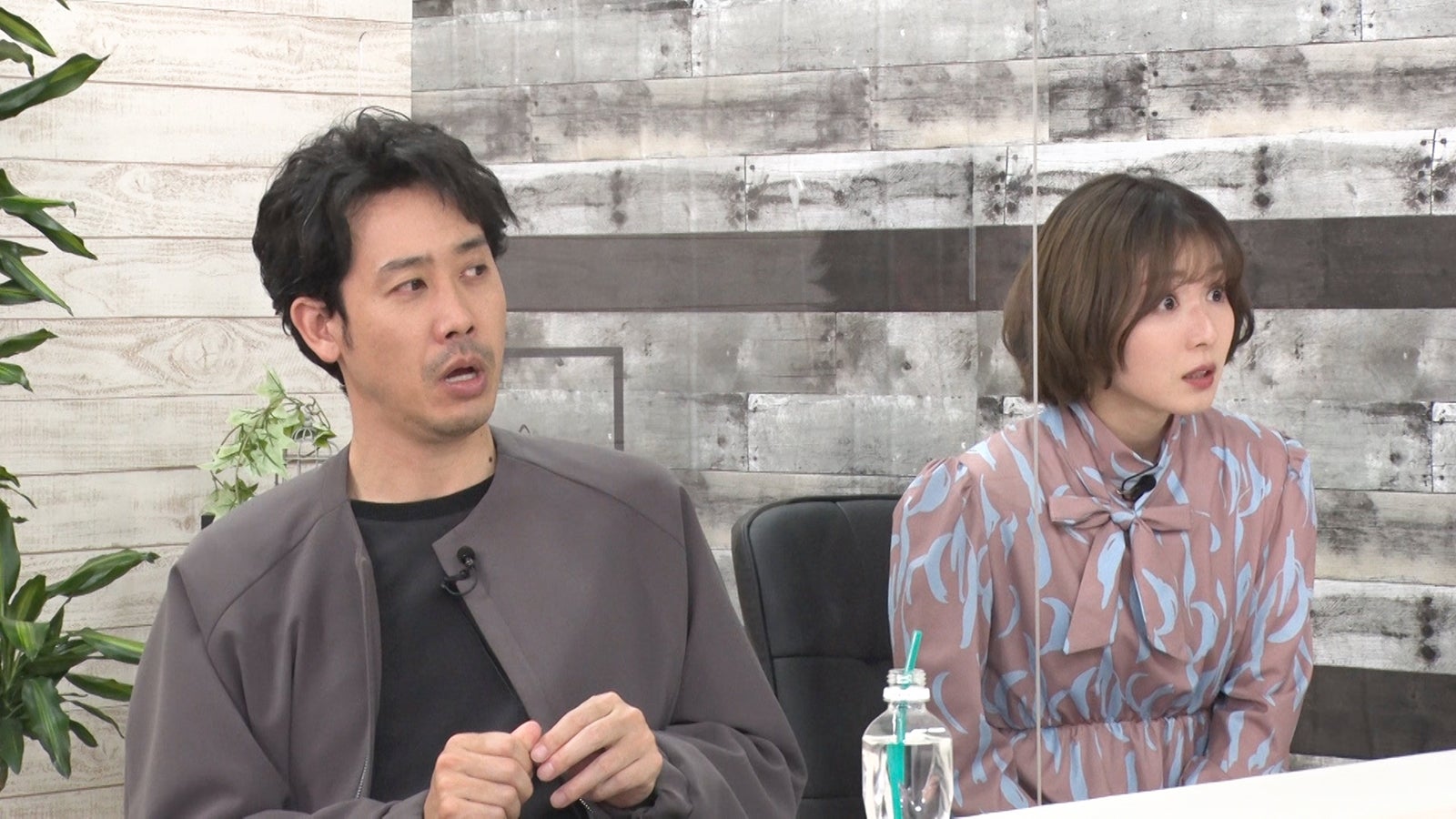 大泉洋、松岡茉優 （C）フジテレビ