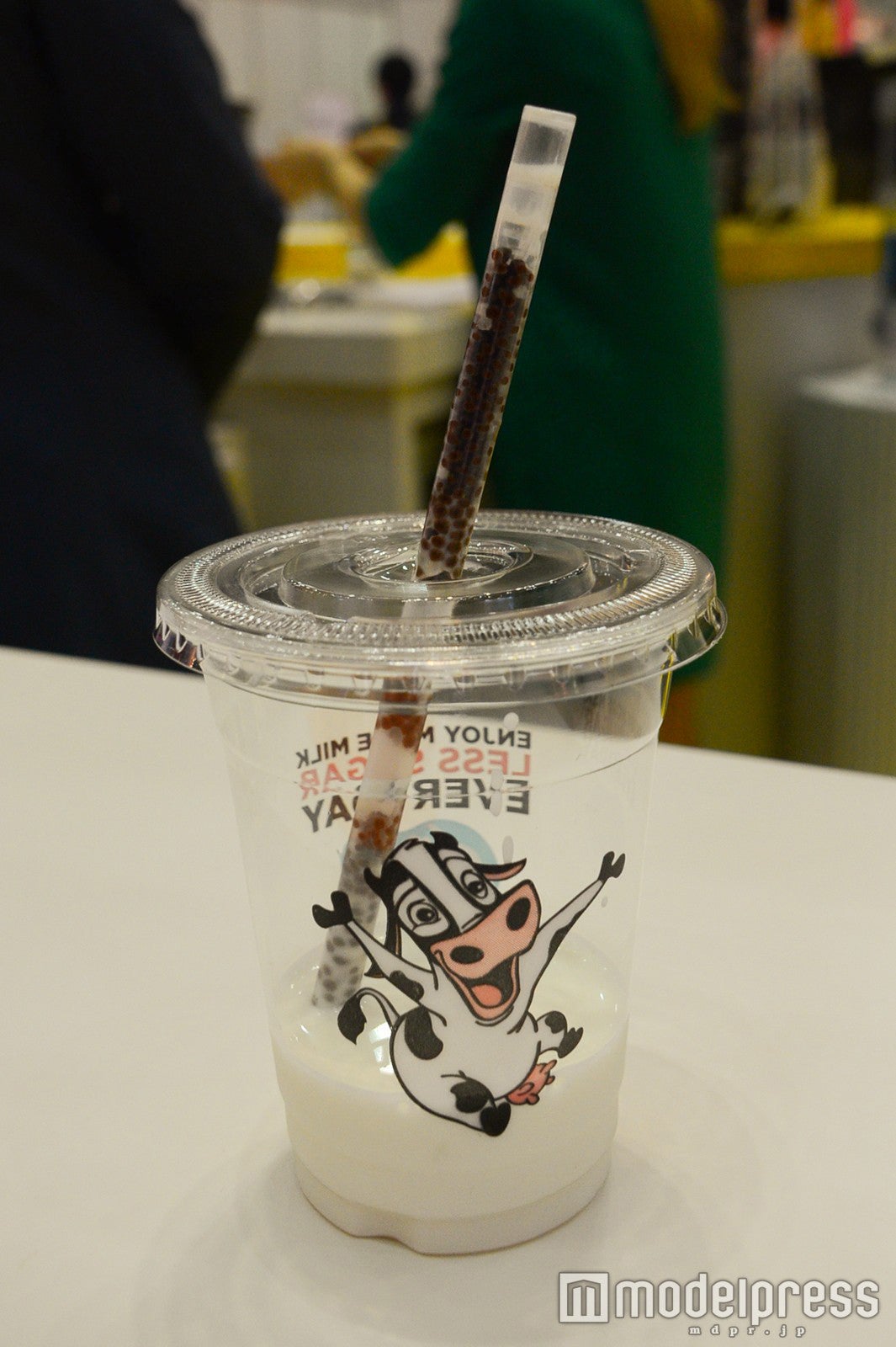 ミラクルストローシッパー（C）モデルプレス