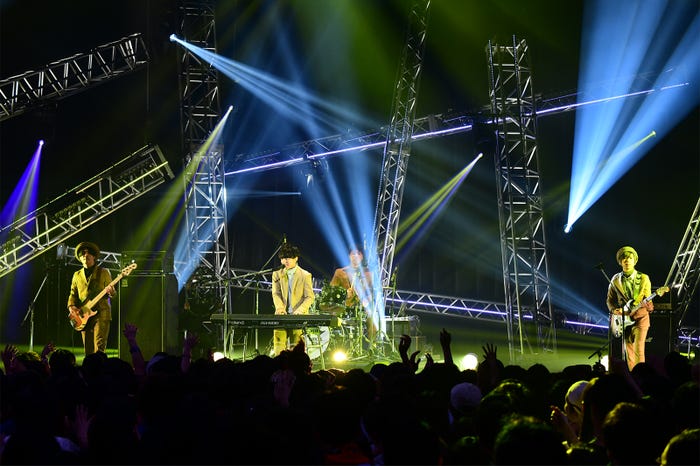 Official髭男dism(提供写真)