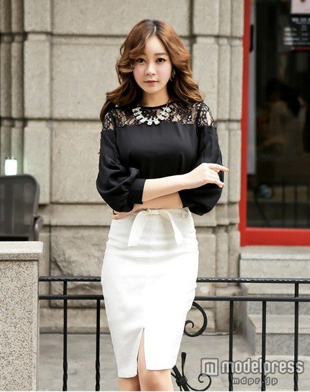 シフォンプルオーバーブラウス「coordi」6,458円（税込）