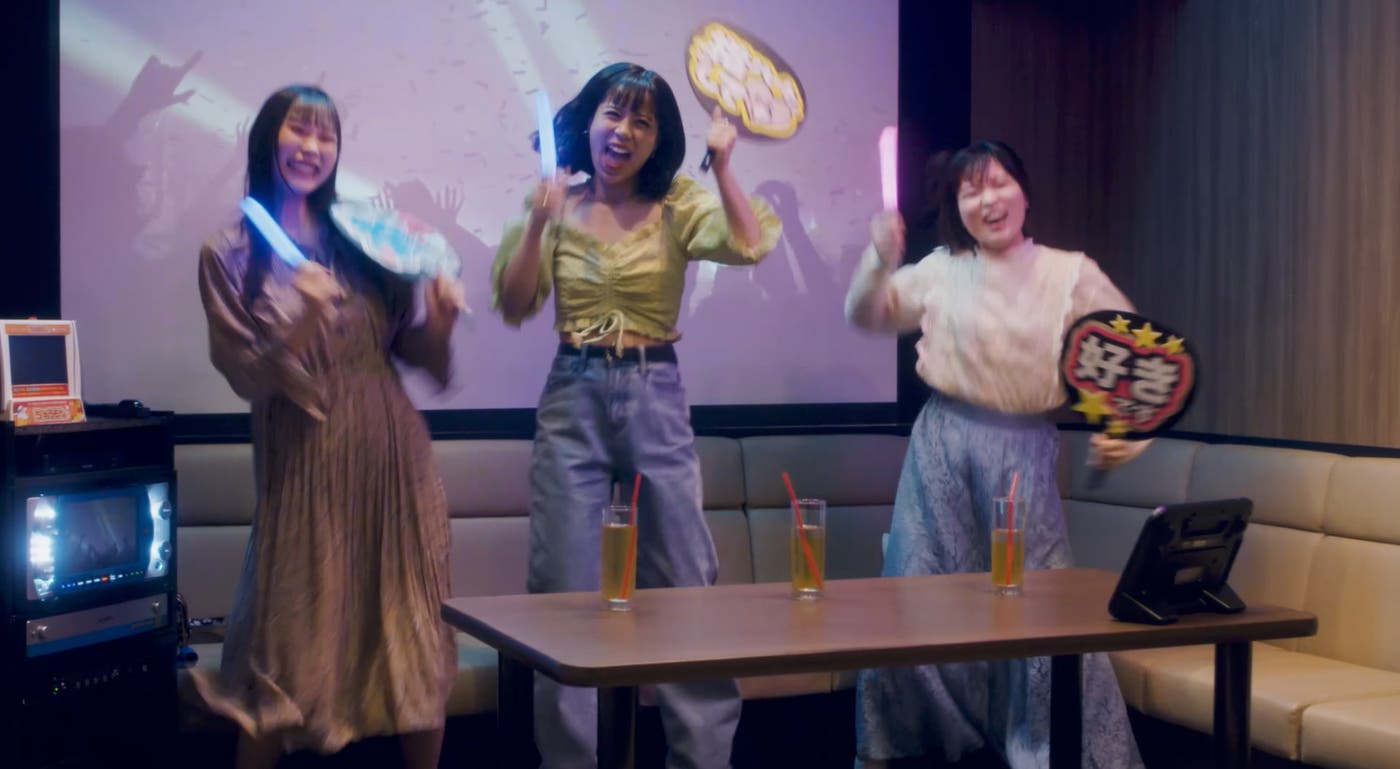 ライブの興奮をすぐ共有(提供画像/イメージ)