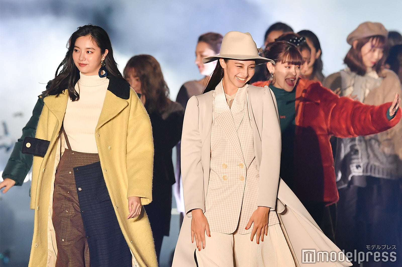 「TGC KITAKYUSHU 2019 by TOKYO GIRLS COLLECTION」フィナーレ（C）モデルプレス