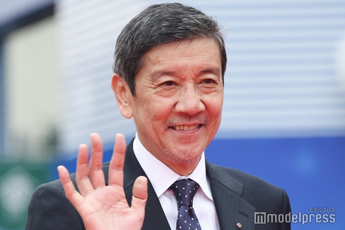 奥田瑛二(C)モデルプレス