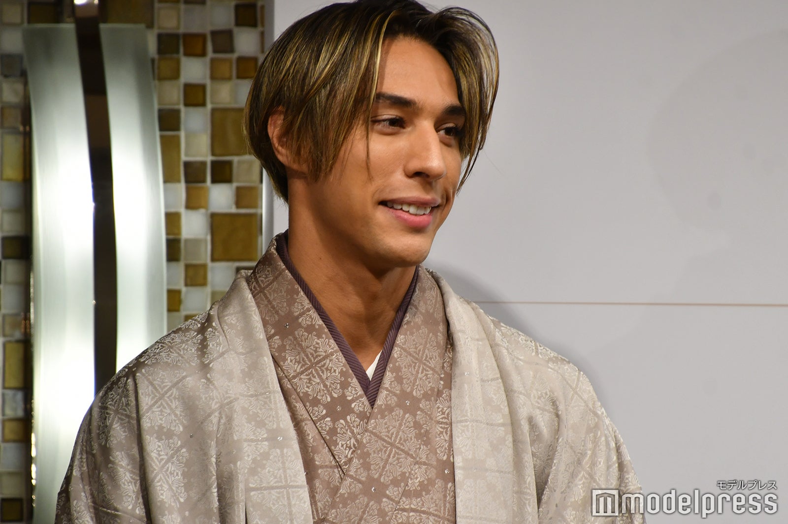 當間ローズ （C）モデルプレス