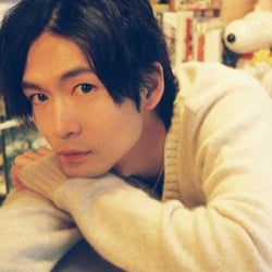 松下洸平の素顔に迫る、本音のボーイズトーク。【VOGUE GIRL with BOY FRIEND】