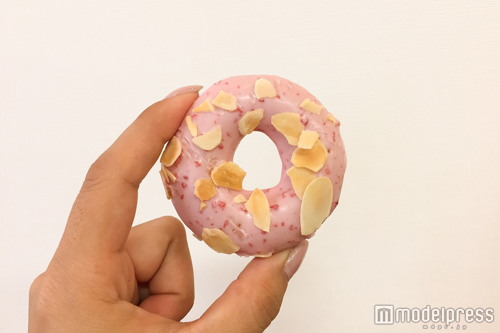 ミニサイズでキュート（C）モデルプレス