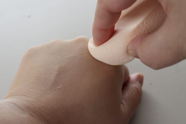 ダイソー メイクアップスポンジ(厚手、ダイヤ型) ダイソー メイクスポンジ 厚手 ダイヤ型