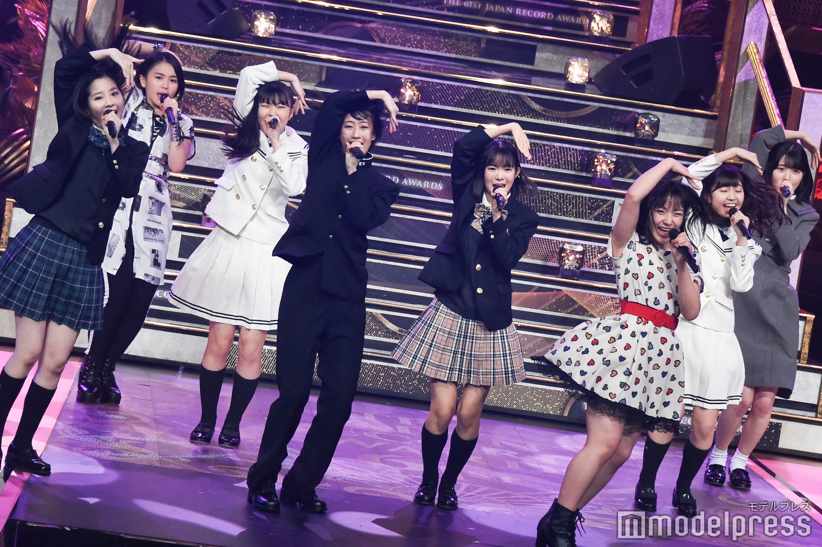 BEYOOOOONDS（C）モデルプレス