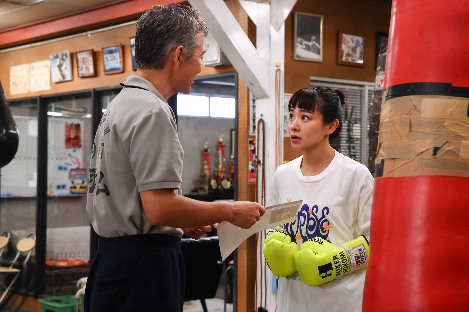 渡部篤郎、奈緒「あのクズを殴ってやりたいんだ」最終話（C）TBS