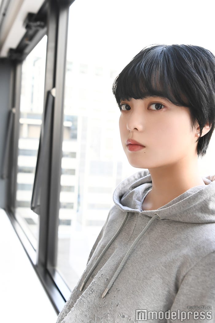 平手友梨奈(C)モデルプレス