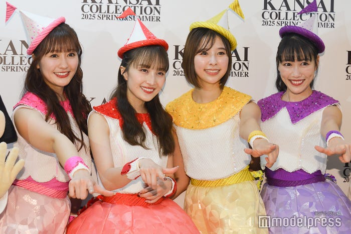 ももいろクローバーZ/(左から)佐々木彩夏、百田夏菜子、玉井詩織、高城れに(C)モデルプレス