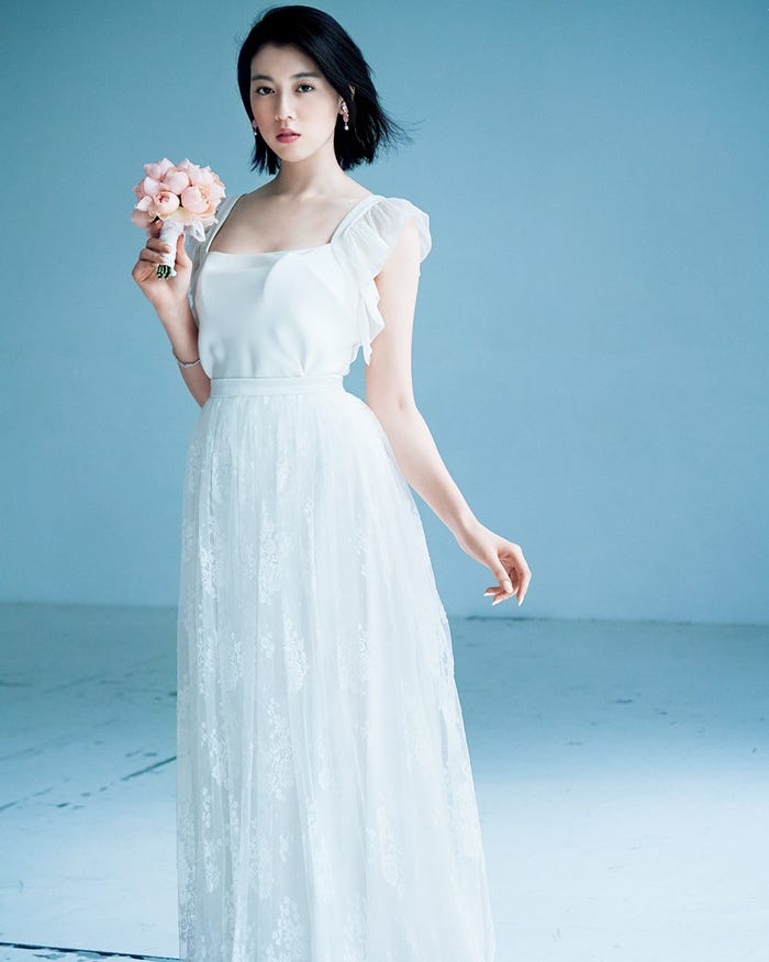 三吉彩花(写真:酒井貴生)