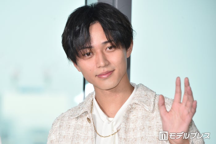King ＆ Prince永瀬廉、恋愛ドラマ初主演で刺激 高橋海人からの反応も明かす「照れなくなるまで観せようかな」＜東京タワー＞