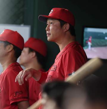 広島 新井監督「一戦一戦、大切に戦うだけ」84試合目で自力V消滅に ファビアン＆モンテロの助っ人コンビが計5安打「2人とも振れている」