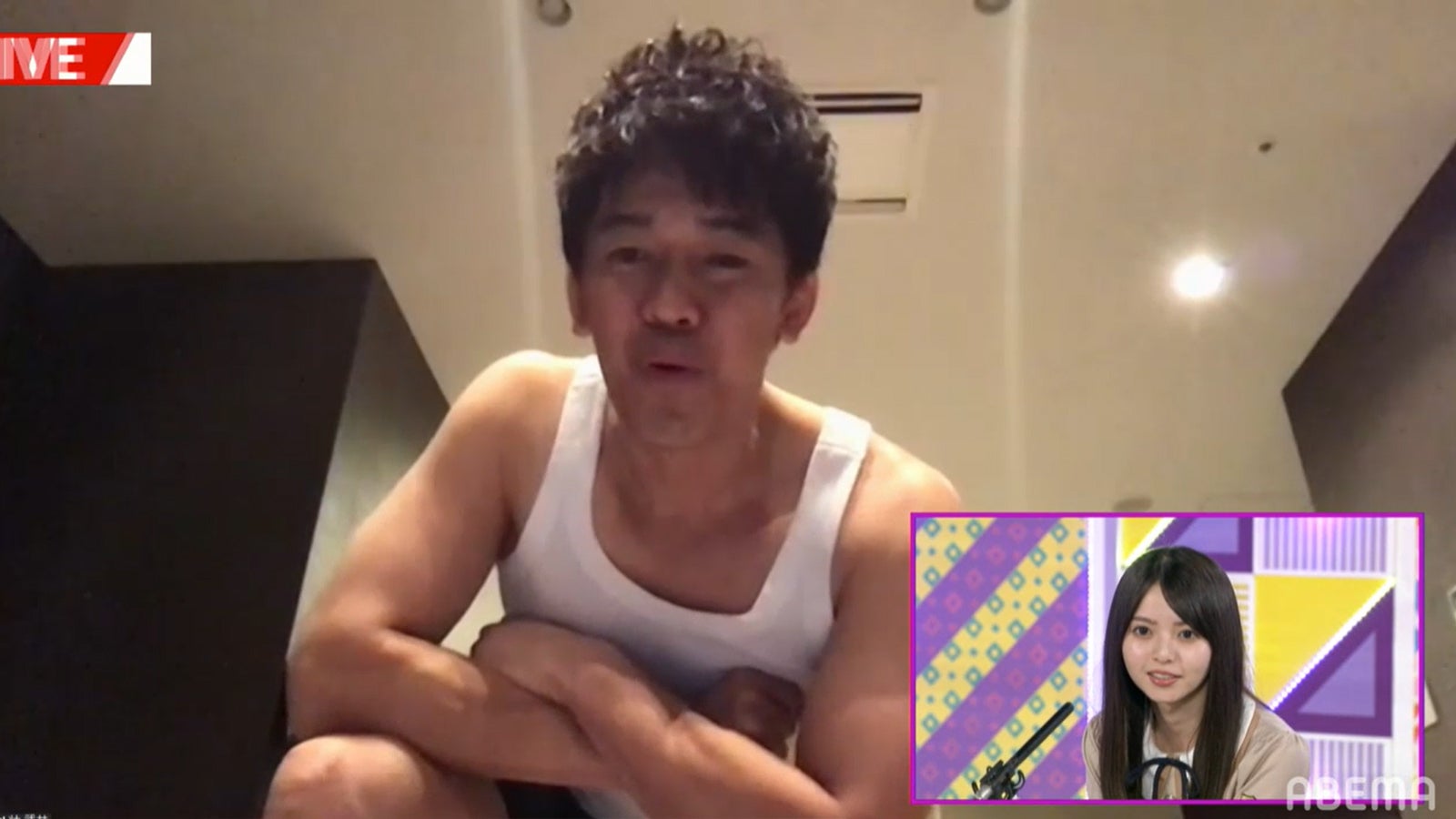 武井壮、齋藤飛鳥（C）AbemaTV,Inc.