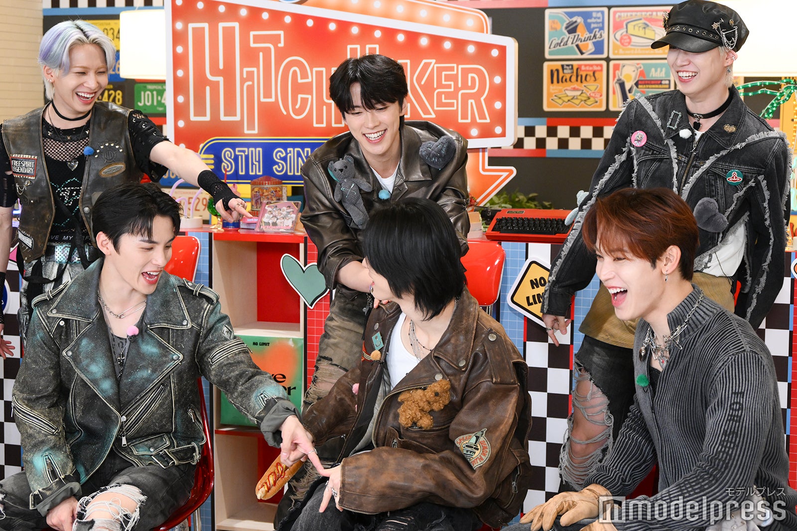 JO1白岩瑠姫、ゲーム失敗で危うくスタジオ裏へ 河野純喜「俺は全部合ってた」【「HITCHHIKER」生配信】