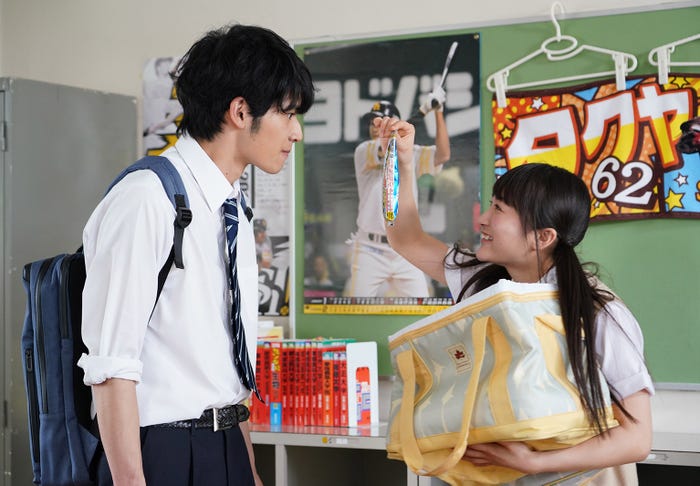 岡田健史、福田愛依「博多弁の女の子はかわいいと思いませんか?」より(C)FBS福岡放送