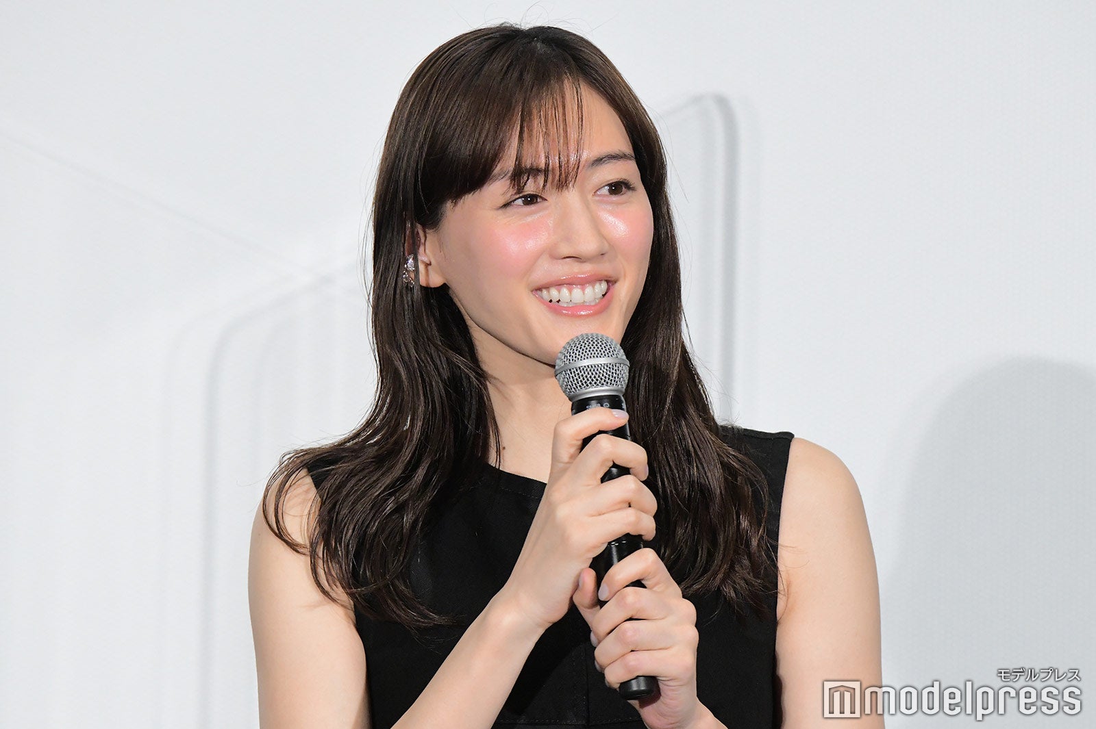 綾瀬はるか （C）モデルプレス