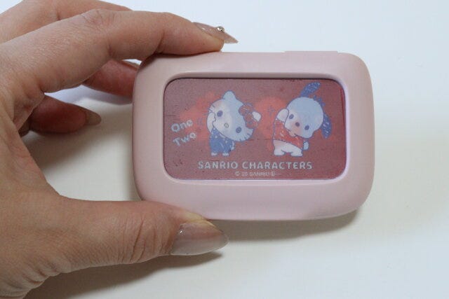 ウェットシートのフタ