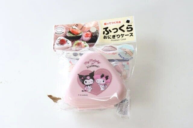 ダイソー　ふっくらおにぎりケースM／Mなかよし　パッケージ
