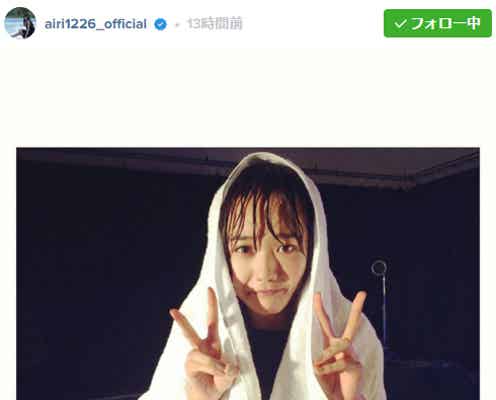 松井愛莉、濡れ髪&ナチュラルすっぴん風ショットに「赤ちゃんみたい」「天使」絶賛の声