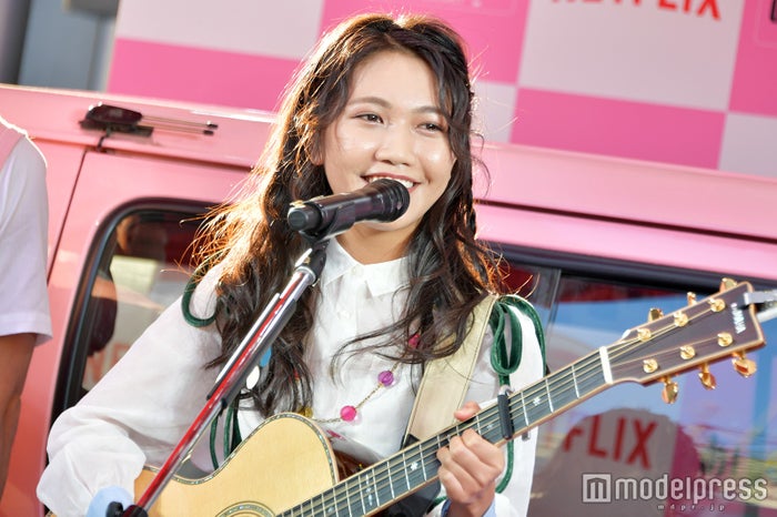 井上苑子の あいのり 主題歌は キスしたくなる 渋谷で通行人前に生歌唱 モデルプレス 井上苑子の あいのり 主題歌は キスしたくなる 渋谷で通行人前に生歌唱 モデルプレス