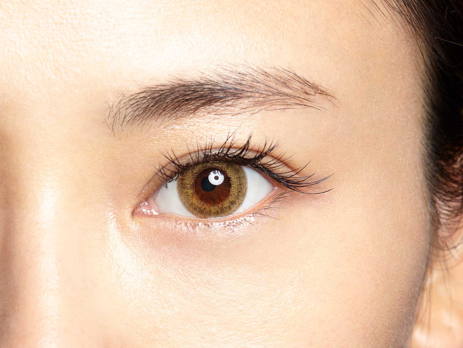 キラキラ光る浜辺をイメージした「サンドバー」