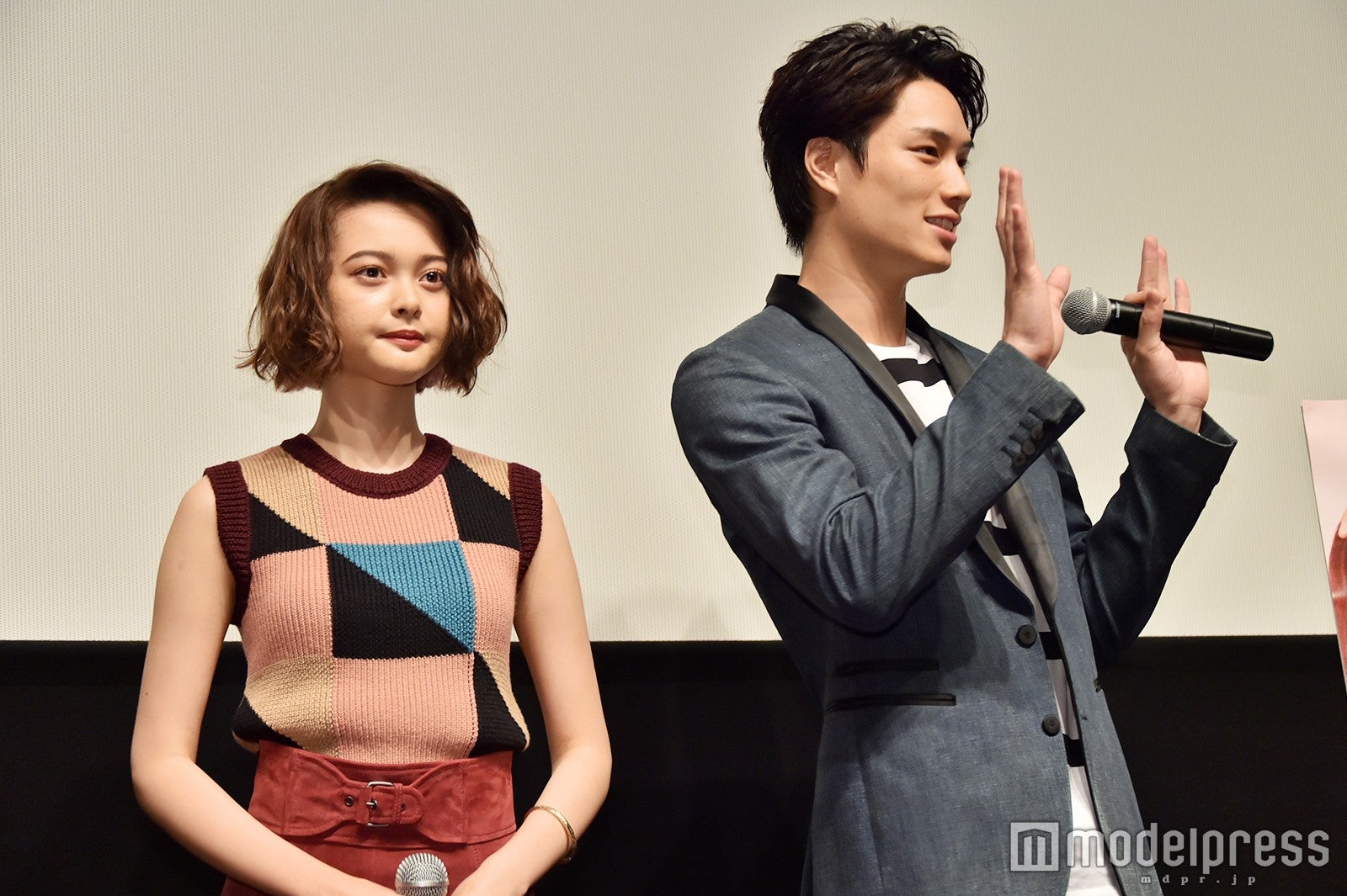 玉城ティナ、鈴木伸之（C）モデルプレス