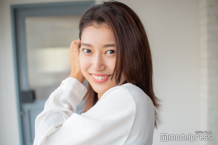 石川英利佳さん(C)モデルプレス