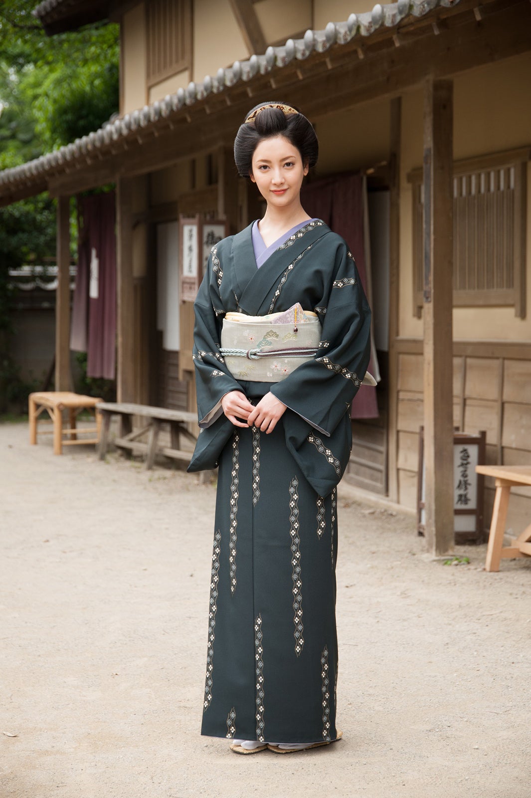 菜々緒（C）オノ・ナツメ／小学館（C）2016WOWOW／ホリプロ