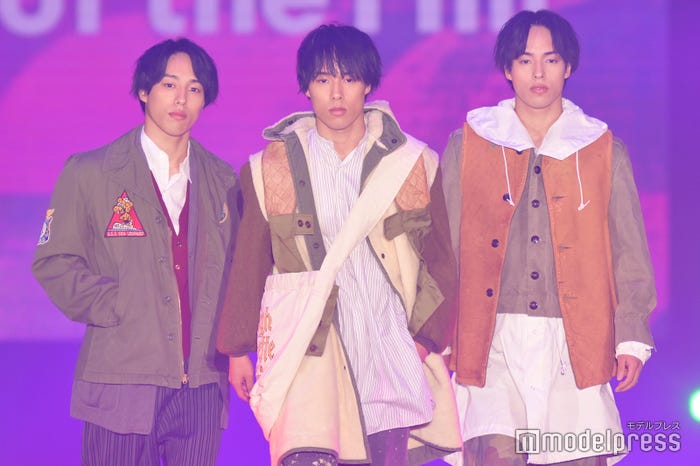 佐藤三兄弟 (C)モデルプレス