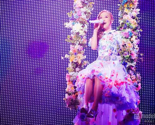西野カナ、ツアーファイナルでサプライズ続々 9000人のファン驚く