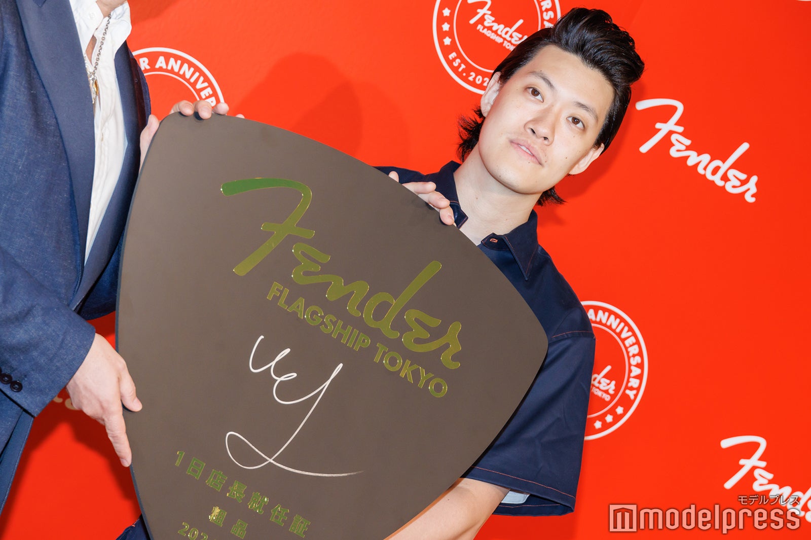 粗品（C）モデルプレス