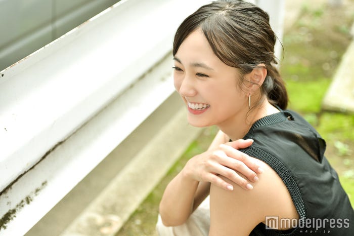 鈴木友菜(C)モデルプレス