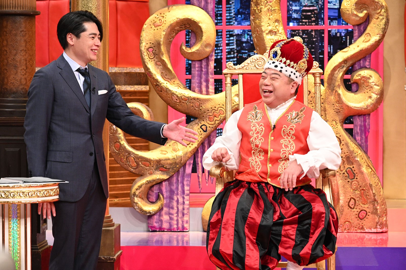 吉村崇、出川哲朗（C）TBS