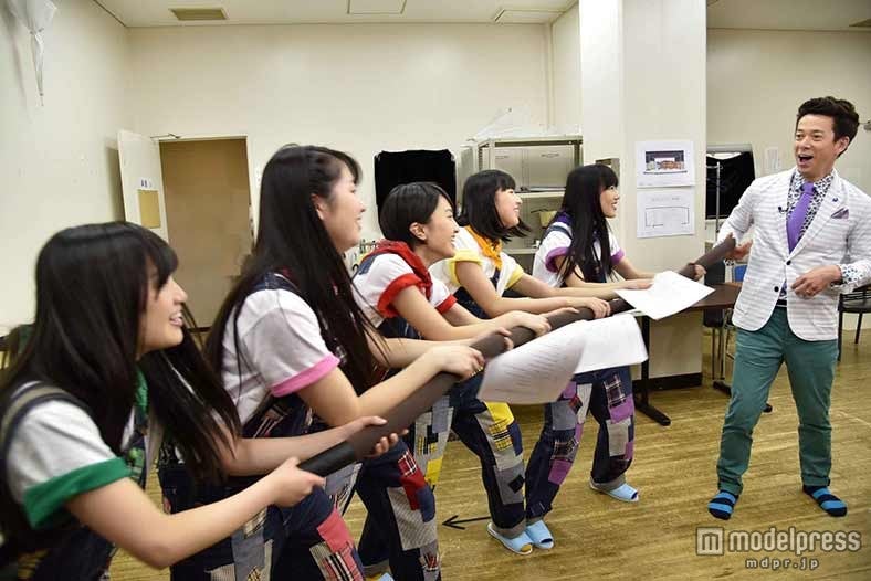 稽古中のももいろクローバーZ（C）関西テレビ