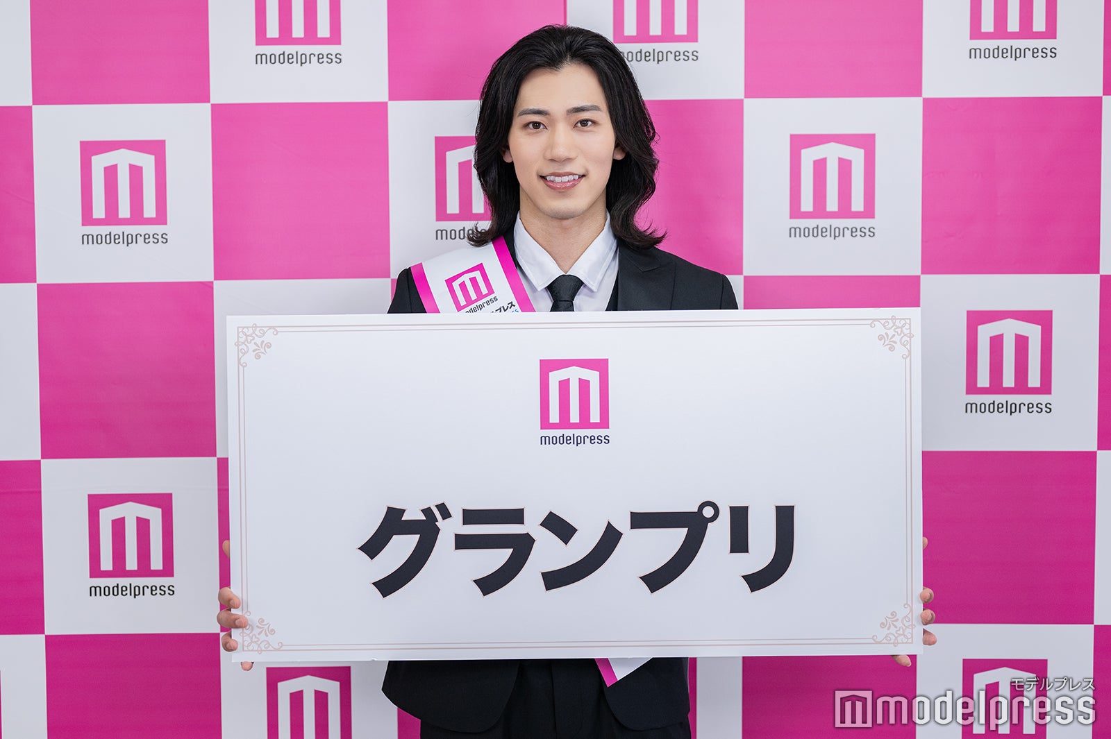 「ミスターモデルプレス グランプリFINAL SHEINモデルオーディション」グランプリ・因京将さん（C）モデルプレス