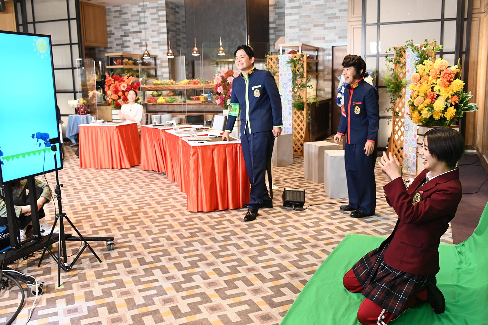 吉岡里帆、ノブ、岡村隆史、池田エライザ （C）日本テレビ