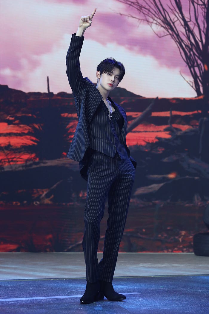 YEONJUN(P)&(C) BIGHIT MUSIC