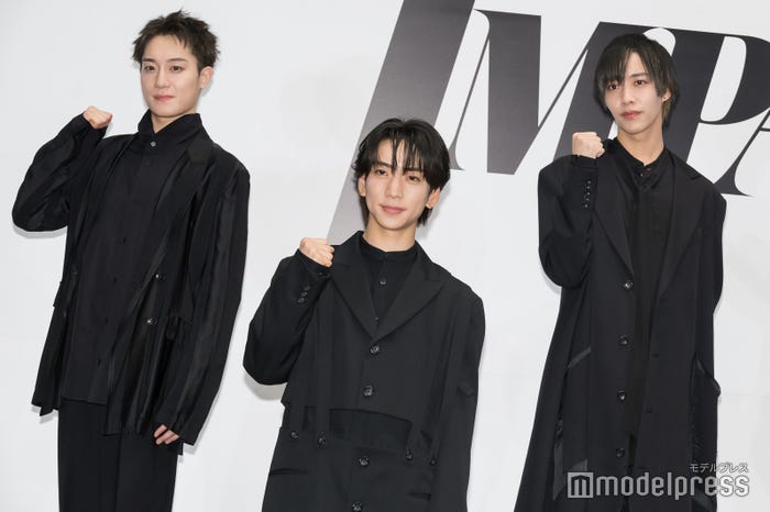 (後列左から)椿泰我、松井奏(前列左から)鈴木大河(C)モデルプレス