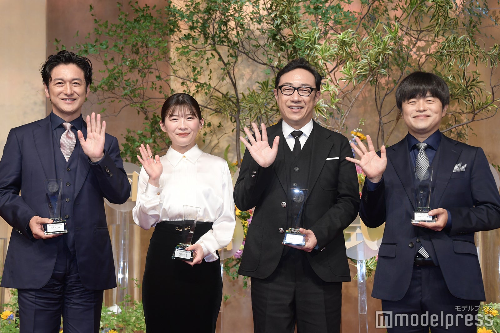 石丸幹二、伊藤沙莉、角田晃広、バカリズム（C）モデルプレス